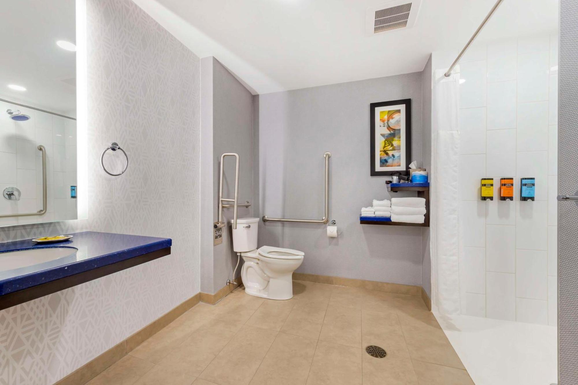 Glo Best Western Kanata Ottawa West Eksteriør billede