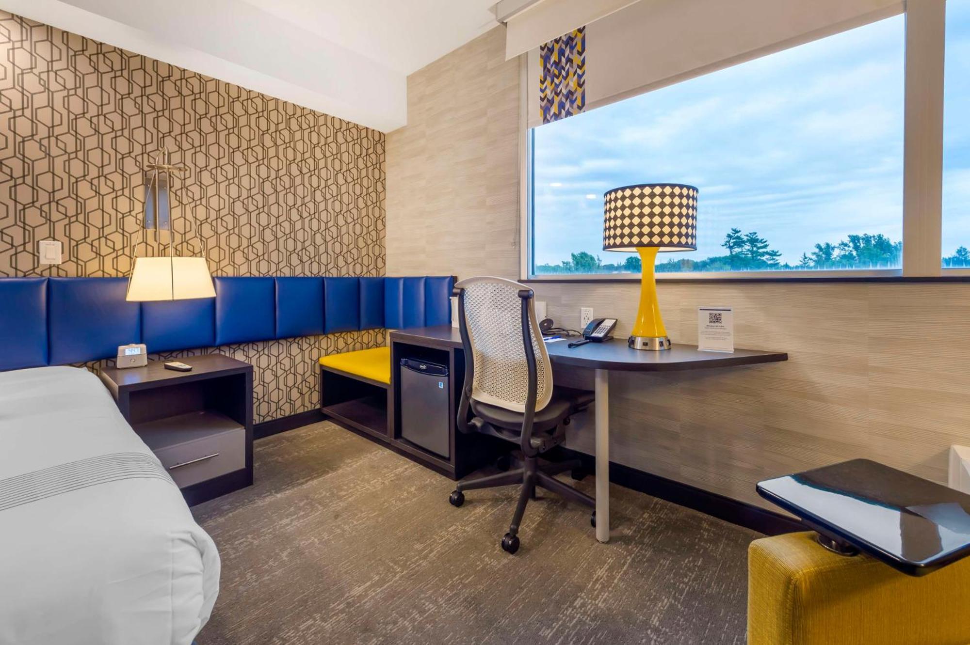 Glo Best Western Kanata Ottawa West Eksteriør billede