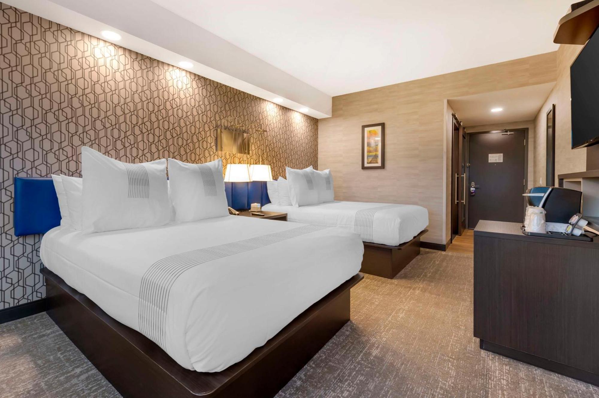 Glo Best Western Kanata Ottawa West Eksteriør billede